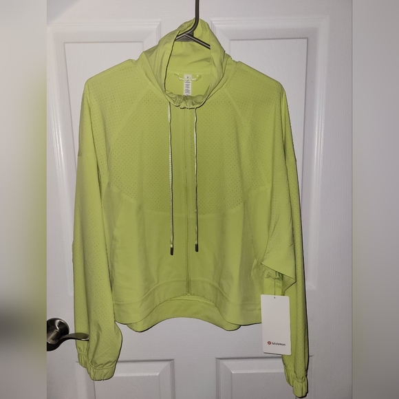 NWT Lululemon In Depth Jacket Size 6 - Picture 4 of 4